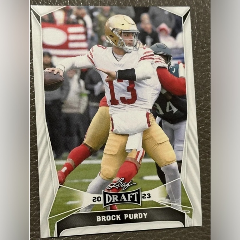 ⭐️🏈 2023 Brock Purdy Leaf Draft Football NFL Card #19 - San Francisco 49ers (B1)
